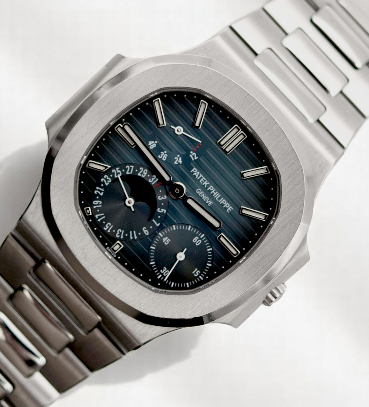 Patek Philippe Nautilus Ref. 3712 ETP Watches